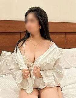 House wife call girls in Juhu